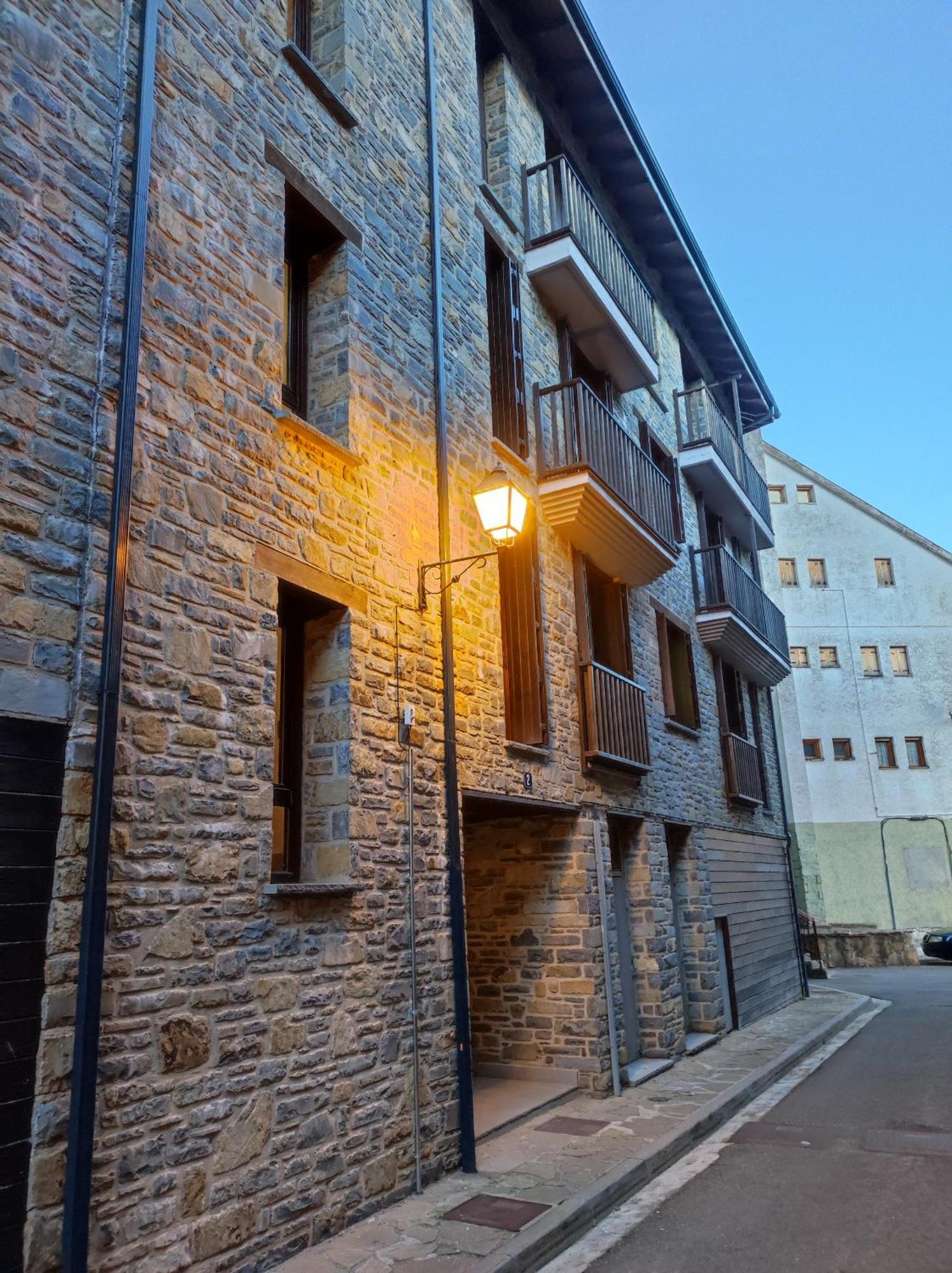 אסקרילה Apartamento Vico מראה חיצוני תמונה